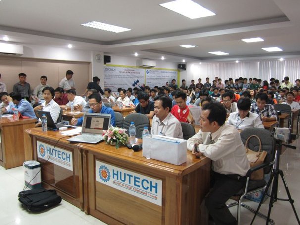 Chi hội An toàn thông tin phía Nam tổ chức Uni-tour qua các trường Đại học